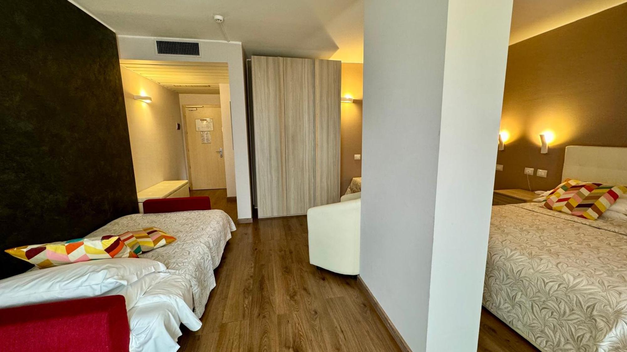 Hotel Royal 4*