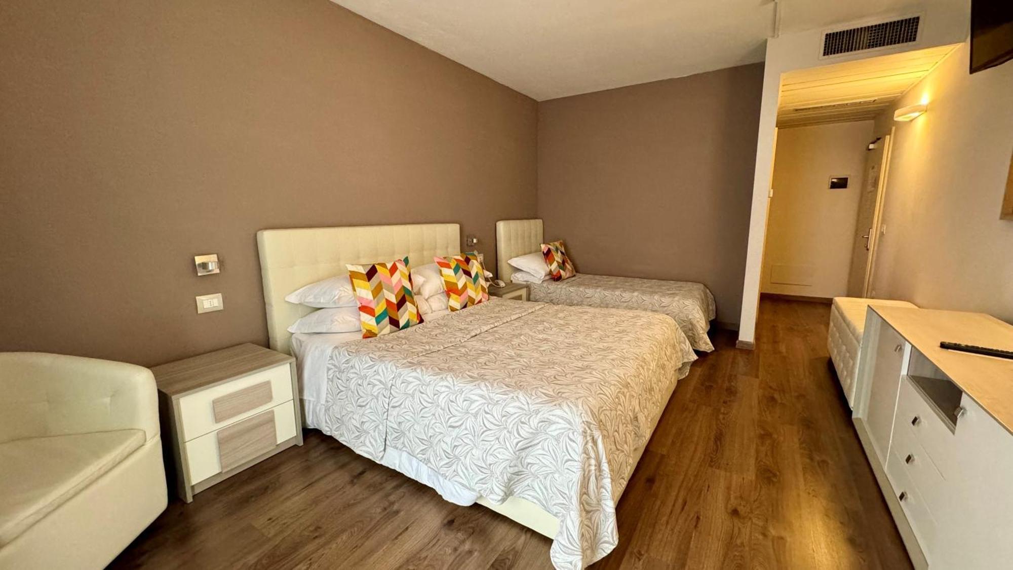 Royal 4* Riva del Garda